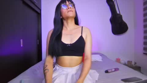 Ava  online show from 01-19-25, 11:32