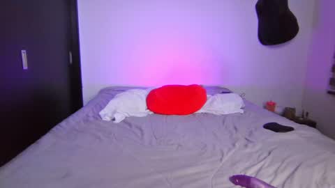 Ava  online show from 01-22-25, 02:26