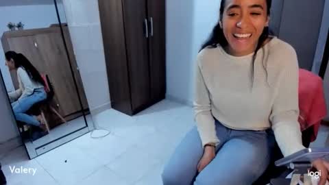 Valery -- online show from 11-22-25, 02:43