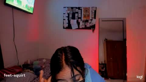 Snapshot of ave_fenix69 chatting on 06-16-26, 02:47 Valery -- online show from 06-16-26, 02:47