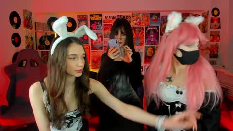 Avie online show from 01-30-25, 06:21