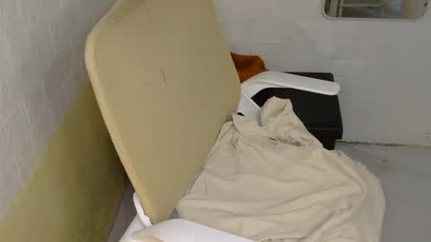 Rhian online show from 09-12-25, 02:11