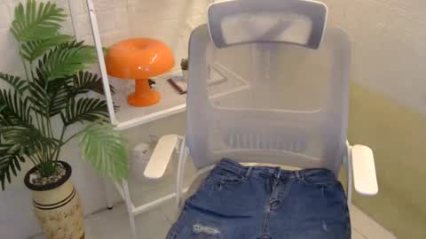 Rhian online show from 06-28-26, 03:34