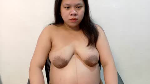 avery_7 online show from 12-18-25, 04:18