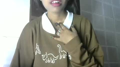 avery_lust01 online show from 02-21-26, 06:47