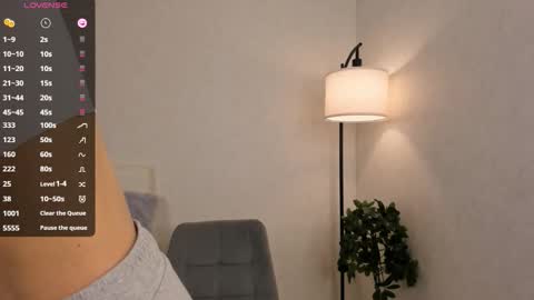 Lucy online show from 03-22-26, 06:17