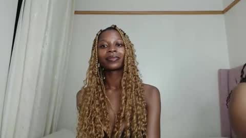 Avian online show from 12-20-25, 01:45