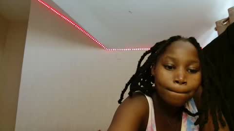 Snapshot of avian_talya chatting on 11-03-25, 01:34 Avian online show from 11-03-25, 01:34