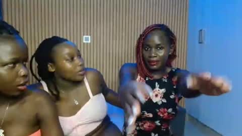 Avian online show from 11-12-25, 04:07