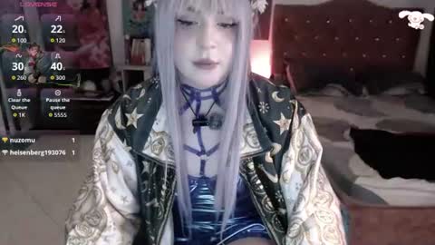 Snapshot of avril2809 chatting on 06-19-26, 07:12 Abril online show from 06-19-26, 07:12