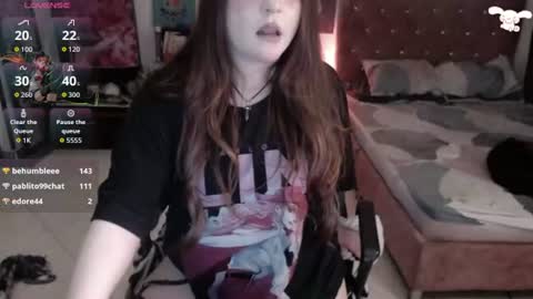 Snapshot of avril2809 chatting on 06-22-26, 03:25 Abril online show from 06-22-26, 03:25