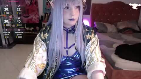 Snapshot of avril2809 chatting on 07-20-26, 04:05 Abril online show from 07-20-26, 04:05