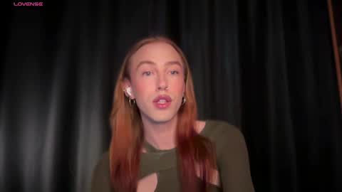 Snapshot of avril_pearly_ chatting on 05-18-26, 10:54 avril_pearly_ online show from 05-18-26, 10:54