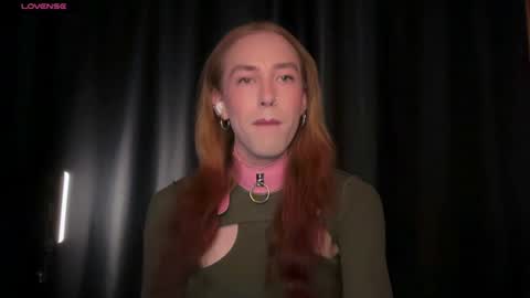 avril_pearly_ online show from 06-24-26, 09:52