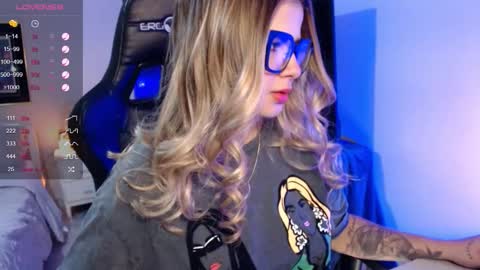 Avrill Morgan online show from 11-16-25, 07:08