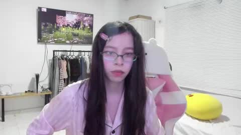 Snapshot of awa_katy chatting on 02-05-25, 11:39 katy online show from 02-05-25, 11:39