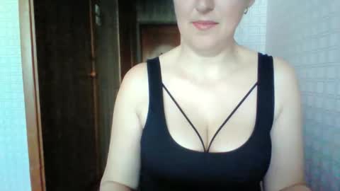 awesomeladyy online show from 05-05-26, 08:11