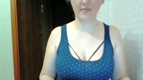 awesomeladyy online show from 05-10-26, 08:36