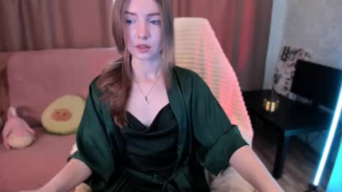 Alia  online show from 10-22-25, 07:19