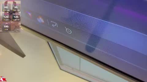 Snapshot of axaras chatting on 11-06-25, 11:55 Axara online show from 11-06-25, 11:55