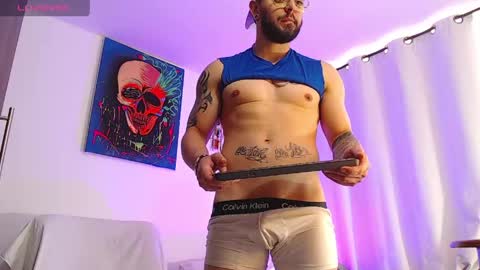 Independiente Model online show from 04-29-26, 02:21