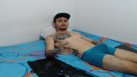 Axel online show from 01-10-25, 03:16