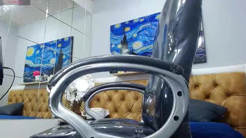 Axel online show from 02-17-26, 01:46