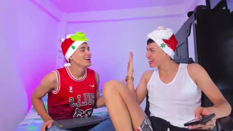 AXEL online show from 12-18-25, 07:53