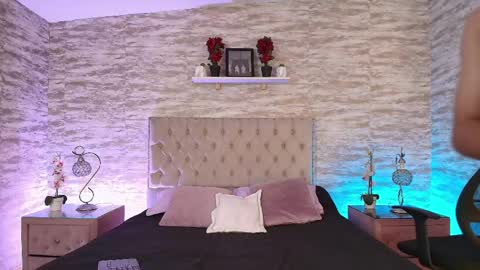 axel_draven online show from 04-25-26, 11:46