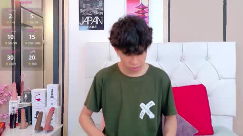 Axel Evanss online show from 11-21-25, 12:37