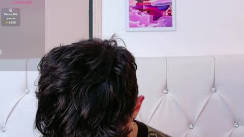 Axel Evanss online show from 04-14-26, 01:39