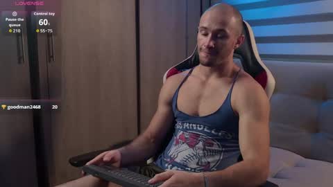 Axel Fairchaild online show from 04-17-26, 12:08