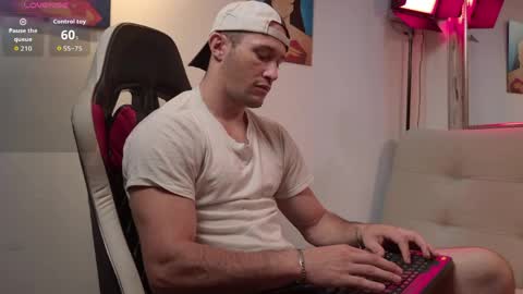 Axel Fairchaild online show from 05-31-26, 11:39