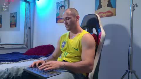 Axel Fairchaild online show from 07-29-26, 01:20