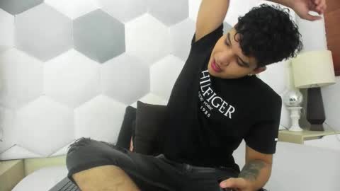 Axel Forte online show from 02-04-26, 01:06