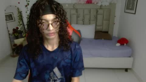 Snapshot of axel_fox7 chatting on 05-28-26, 12:30 Axel online show from 05-28-26, 12:30