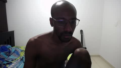 axel rios online show from 10-24-25, 04:20