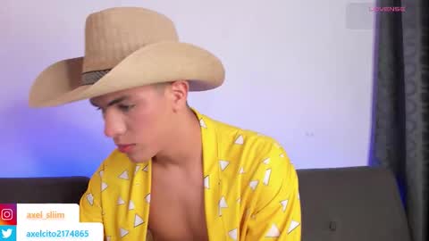 axel slim online show from 10-30-25, 03:52