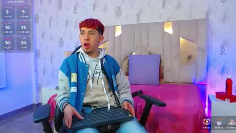 AXEL  online show from 09-21-25, 03:30