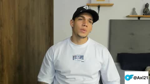 Snapshot of axel_taylor21 chatting on 12-03-25, 08:29 INDEPENDENT MODEL online show from 12-03-25, 08:29