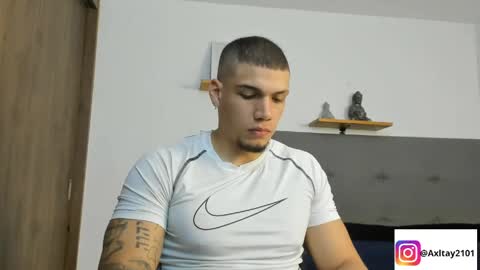Snapshot of axel_taylor21 chatting on 04-23-26, 02:13 INDEPENDENT MODEL online show from 04-23-26, 02:13