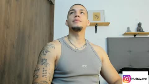 Snapshot of axel_taylor21 chatting on 05-21-26, 12:34 INDEPENDENT MODEL online show from 05-21-26, 12:34