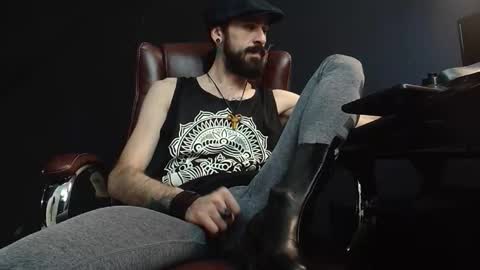 AxelColton online show from 01-12-25, 08:57