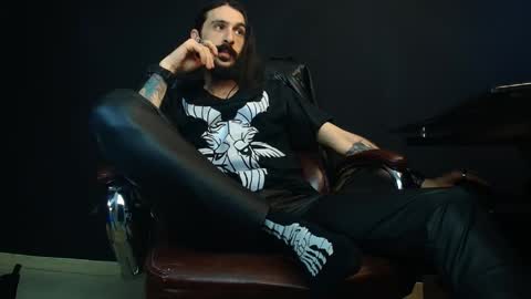 AxelColton online show from 01-24-25, 11:15