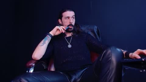 AxelColton online show from 10-30-25, 11:11