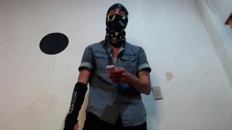 Snapshot of axelknight666 chatting on 11-01-25, 01:29 Axelknight666 online show from 11-01-25, 01:29