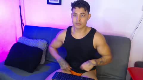 Snapshot of axell_dior chatting on 12-15-24, 02:30 axell online show from 12-15-24, 02:30