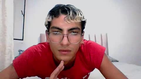 Snapshot of axellatino_ chatting on 12-11-24, 01:15 Axel  online show from 12-11-24, 01:15
