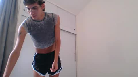 Snapshot of axellatino_ chatting on 02-13-25, 03:56 Axel  online show from 02-13-25, 03:56