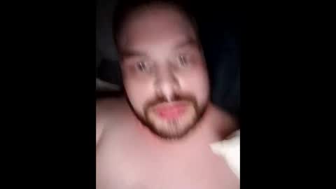 Vemfanvet online show from 04-22-26, 02:47